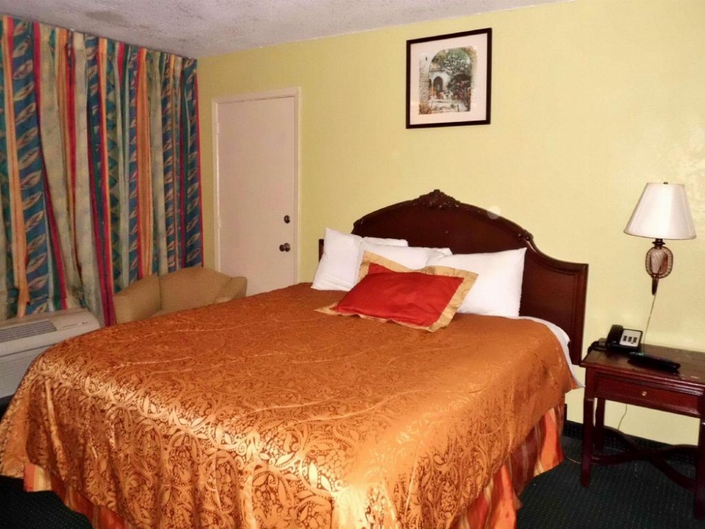 America's Best Inn Lakeland Image 22
