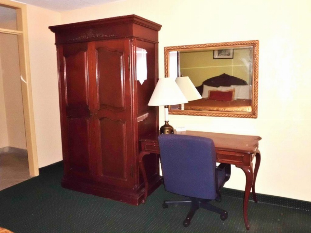 America's Best Inn Lakeland Image 27