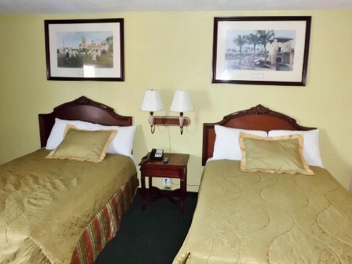 America's Best Inn Lakeland image 34