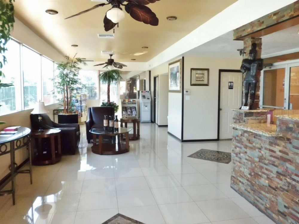 America's Best Inn Lakeland Image 6